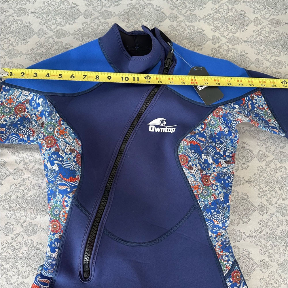 Blue Neoprene Wetsuit with Geometric Accents - Picture 9 of 14